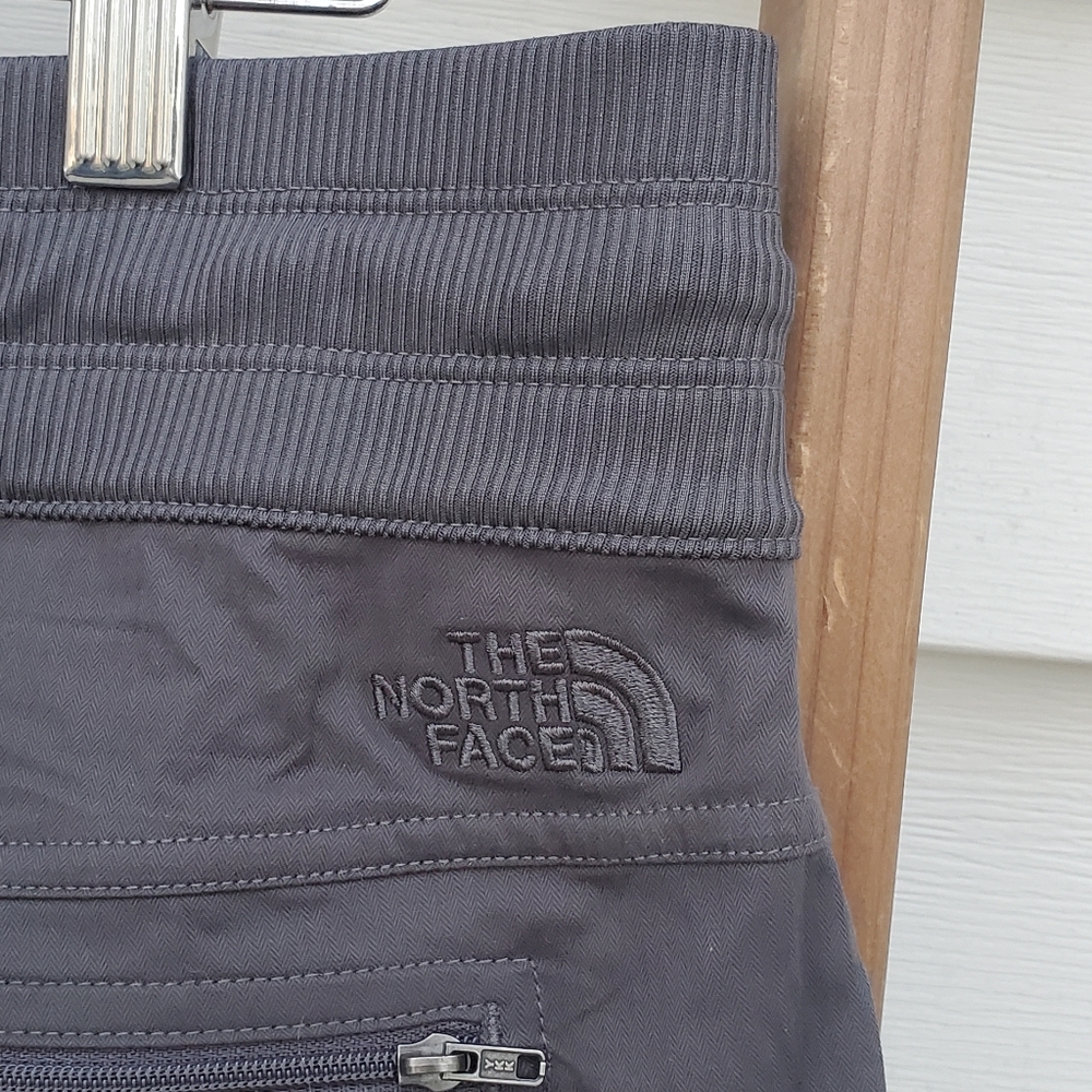 The North Face Women's Black Straight-Leg Performance Pants - Picture 6 of 9